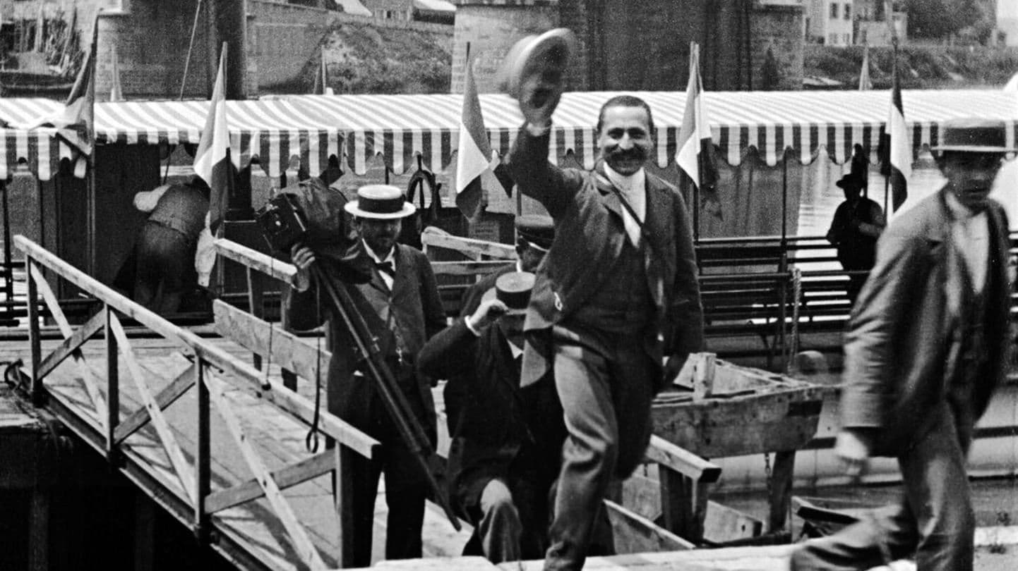 Lumière ! L'aventure commence / Люмиер!