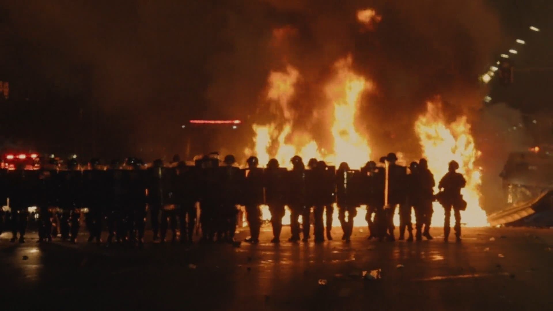 Democracia em Vertigem / На ръба на демокрацията