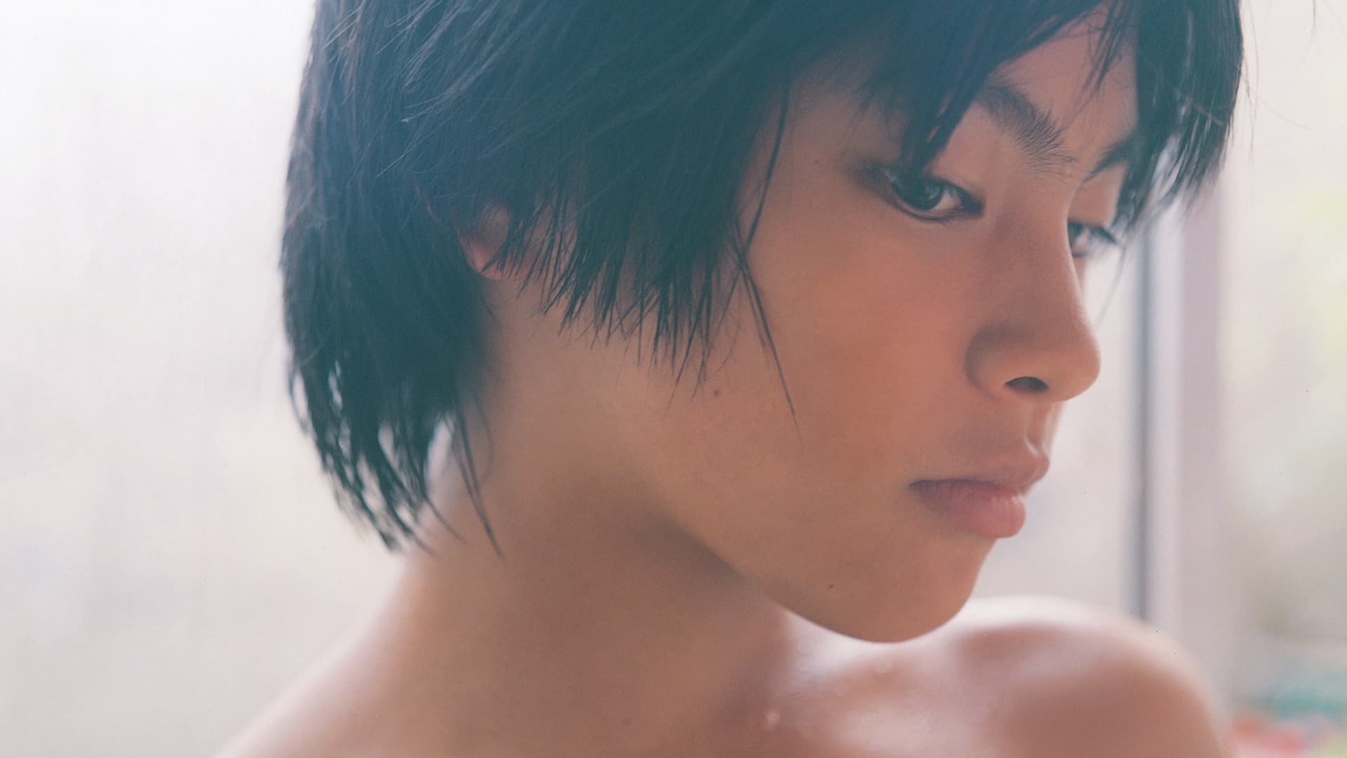 誰も知らない / Никой не знае