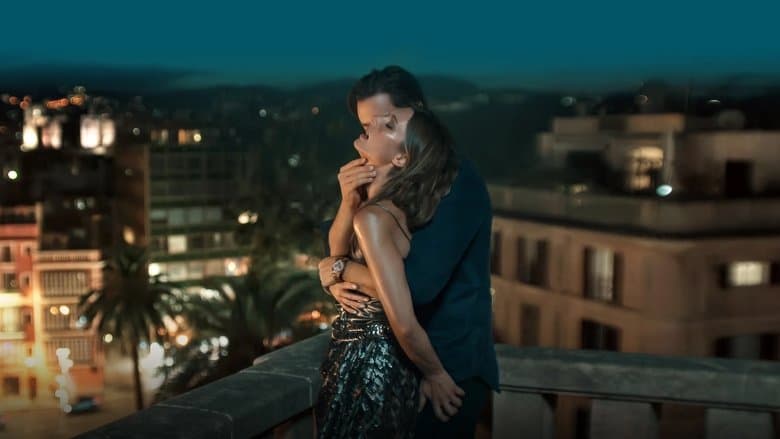 Fall for Me / Влюбена в мен (2025)