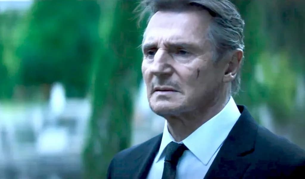 Blacklight / Операция в Сянка (2022)