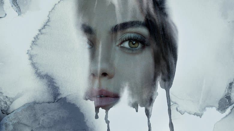 Luckiest Girl Alive / Най-щастливото момиче (2022)